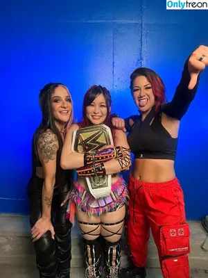 Bayley / Pamela Rose Martinez / bayley.r / itsmebayley nude photo #0534