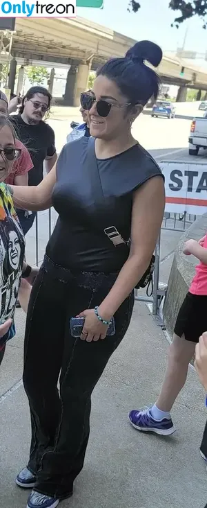 Bayley / Pamela Rose Martinez / bayley.r / itsmebayley nude photo #0755