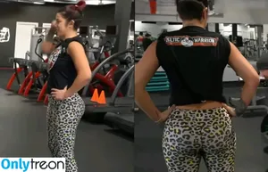 Bayley / Pamela Rose Martinez / bayley.r / itsmebayley nude photo #0840