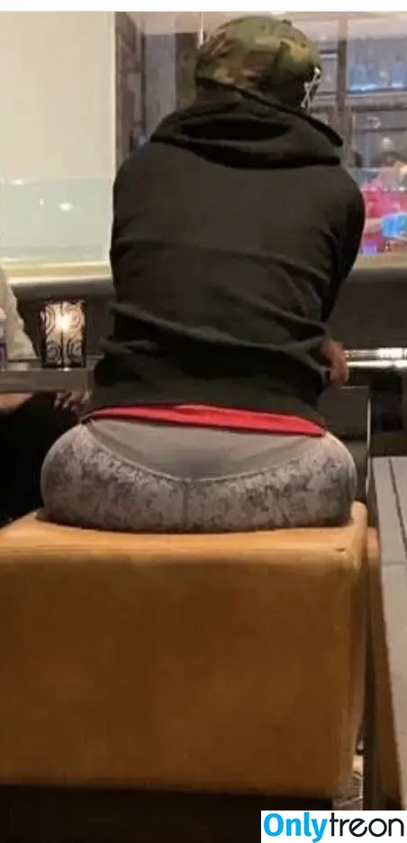 Bayley nude photo #0017 (Pamela Rose Martinez / bayley.r / itsmebayley)