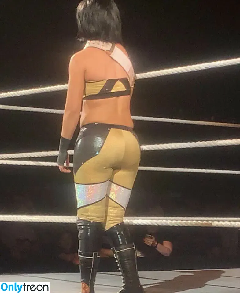 Bayley nude photo #0031 (Pamela Rose Martinez / bayley.r / itsmebayley)