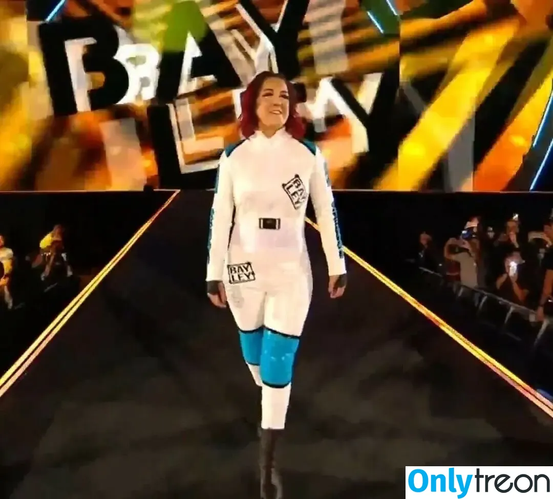 Bayley nude photo #0153 (Pamela Rose Martinez / bayley.r / itsmebayley)