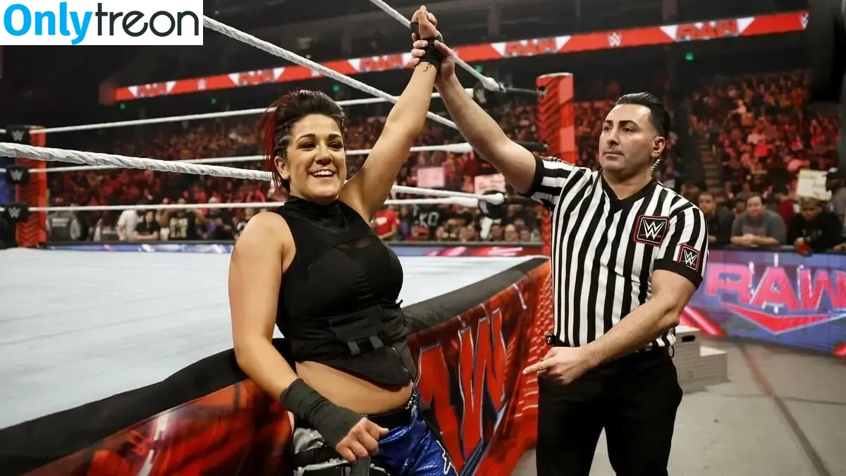 Bayley nude photo #0209 (Pamela Rose Martinez / bayley.r / itsmebayley)