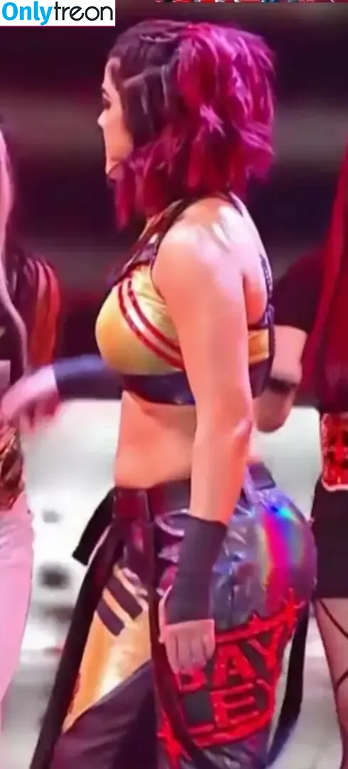 Bayley nude photo #0221 (Pamela Rose Martinez / bayley.r / itsmebayley)
