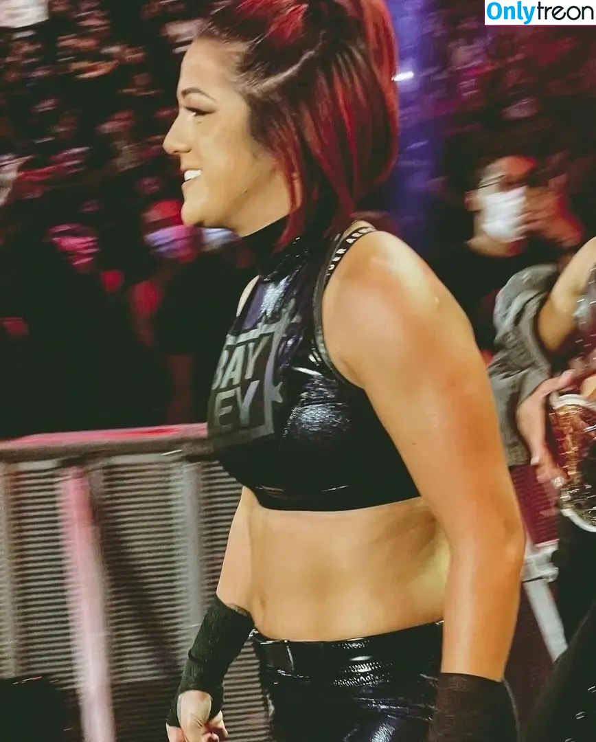 Bayley nude photo #0252 (Pamela Rose Martinez / bayley.r / itsmebayley)