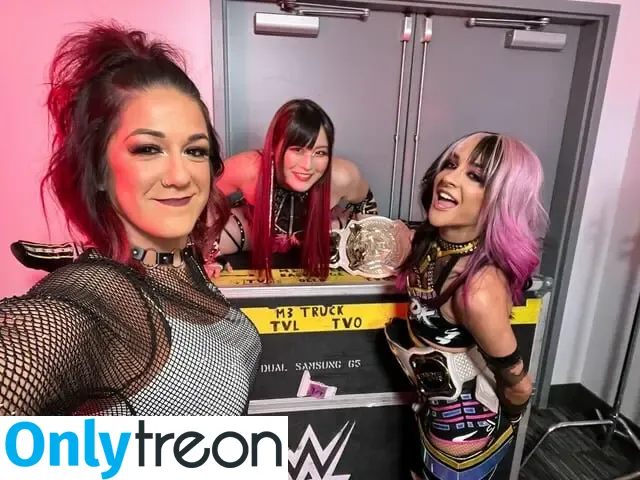 Bayley nude photo #0312 (Pamela Rose Martinez / bayley.r / itsmebayley)