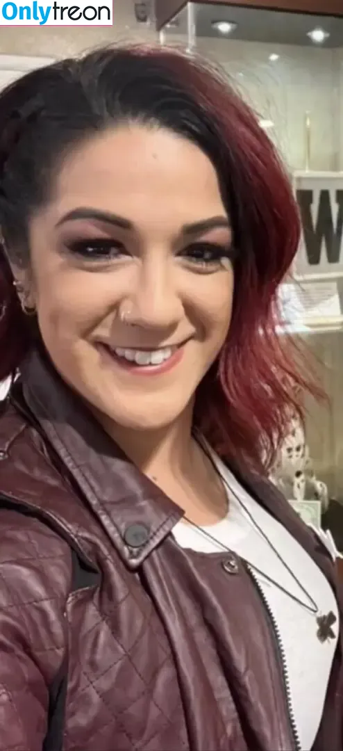 Bayley nude photo #0319 (Pamela Rose Martinez / bayley.r / itsmebayley)