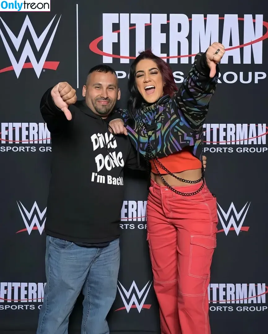 Bayley nude photo #0331 (Pamela Rose Martinez / bayley.r / itsmebayley)