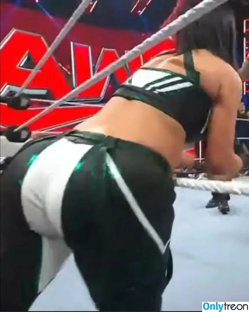 Bayley nude photo #0412 (Pamela Rose Martinez / bayley.r / itsmebayley)