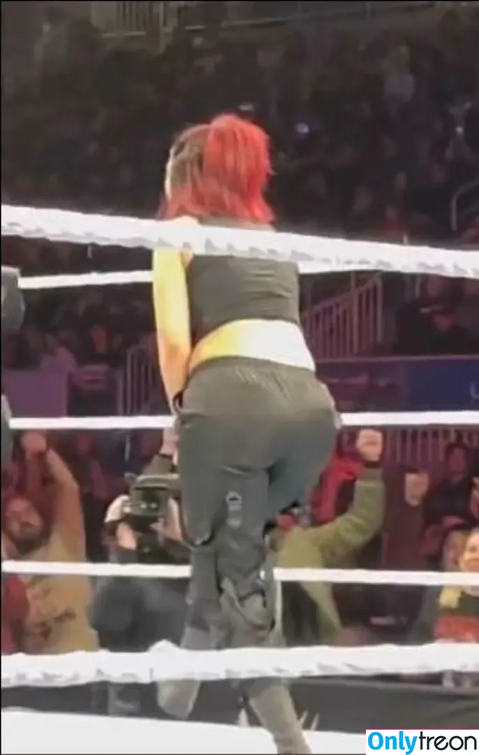Bayley nude photo #0440 (Pamela Rose Martinez / bayley.r / itsmebayley)