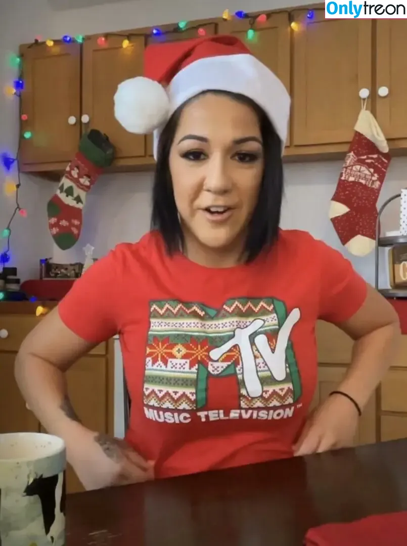 Bayley nude photo #0528 (Pamela Rose Martinez / bayley.r / itsmebayley)