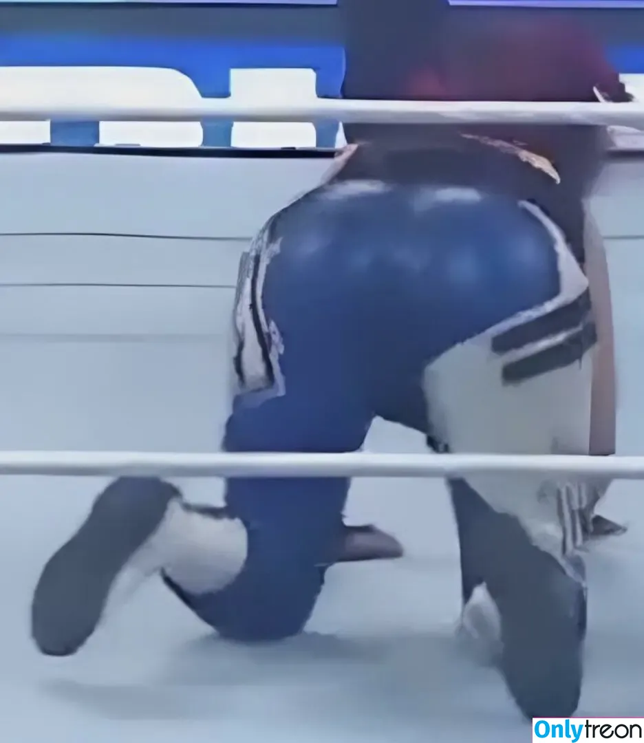 Bayley nude photo #0565 (Pamela Rose Martinez / bayley.r / itsmebayley)