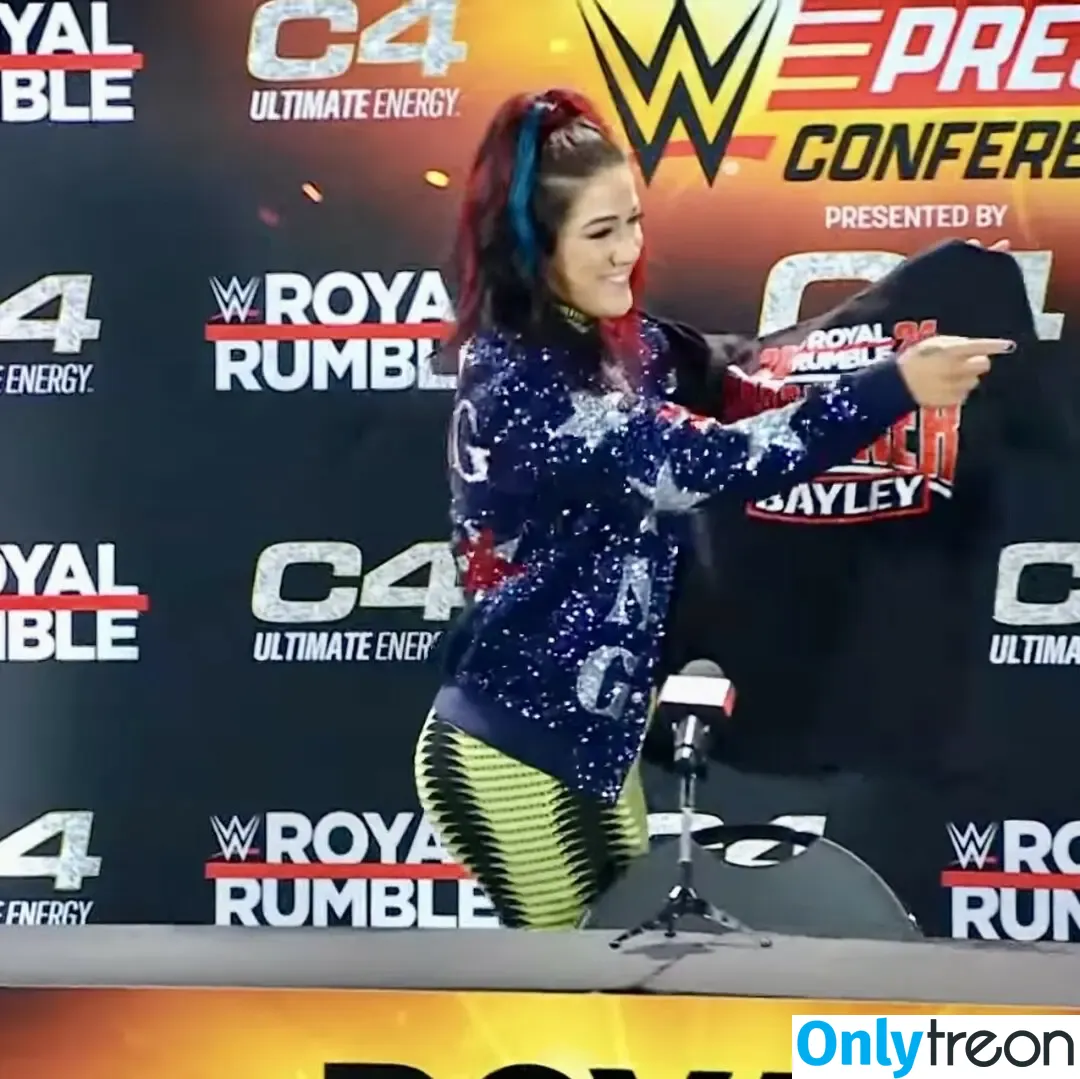 Bayley nude photo #0652 (Pamela Rose Martinez / bayley.r / itsmebayley)