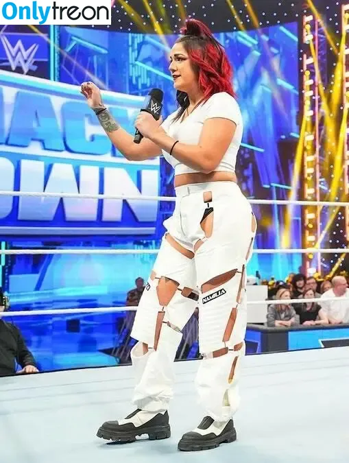 Bayley nude photo #0666 (Pamela Rose Martinez / bayley.r / itsmebayley)