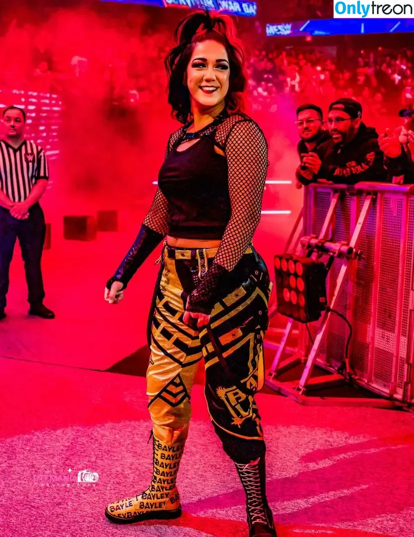 Bayley nude photo #0680 (Pamela Rose Martinez / bayley.r / itsmebayley)