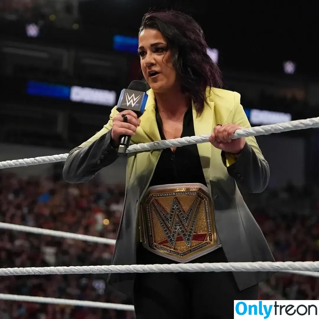 Bayley nude photo #0744 (Pamela Rose Martinez / bayley.r / itsmebayley)
