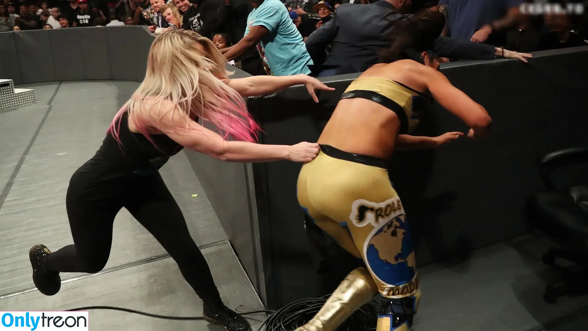 Bayley nude photo #0823 (Pamela Rose Martinez / bayley.r / itsmebayley)