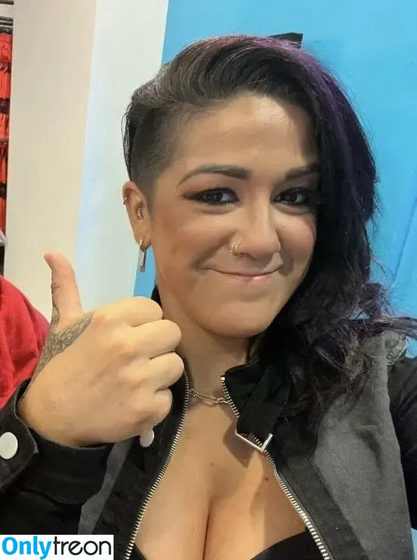 Bayley nude photo #0844 (Pamela Rose Martinez / bayley.r / itsmebayley)