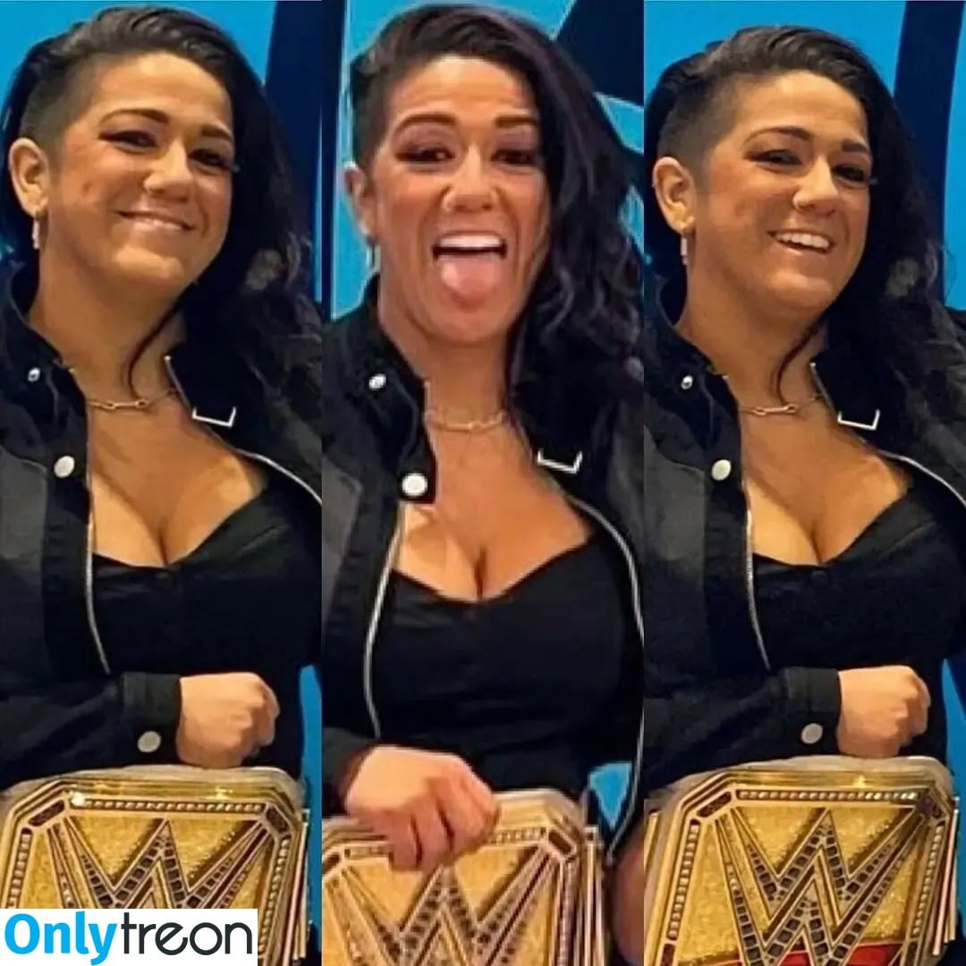 Bayley nude photo #0845 (Pamela Rose Martinez / bayley.r / itsmebayley)