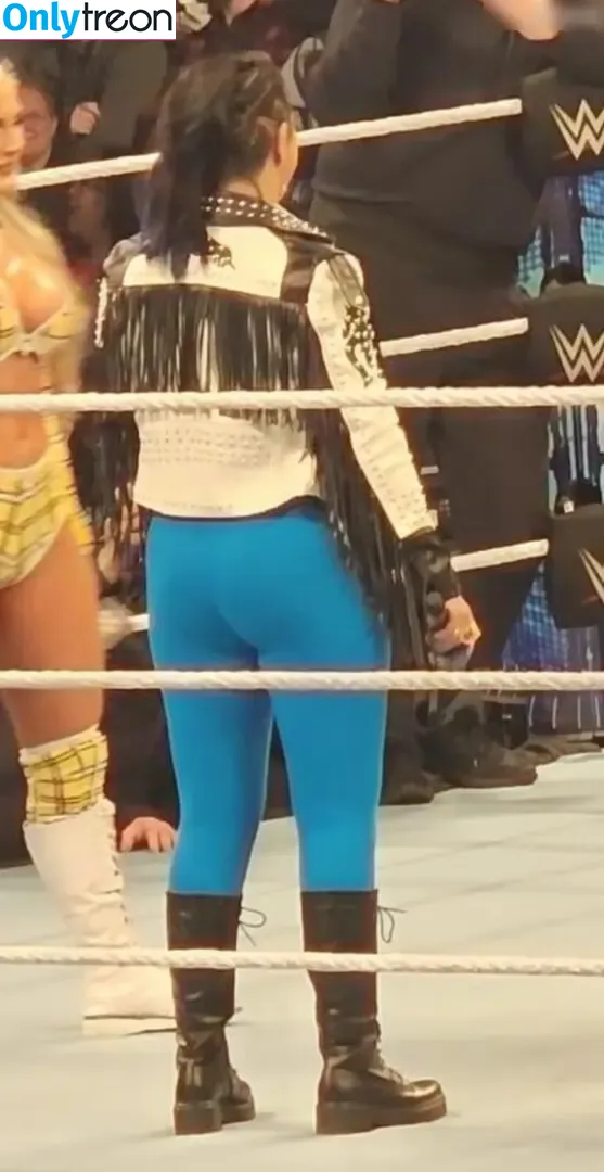 Bayley nude photo #0859 (Pamela Rose Martinez / bayley.r / itsmebayley)