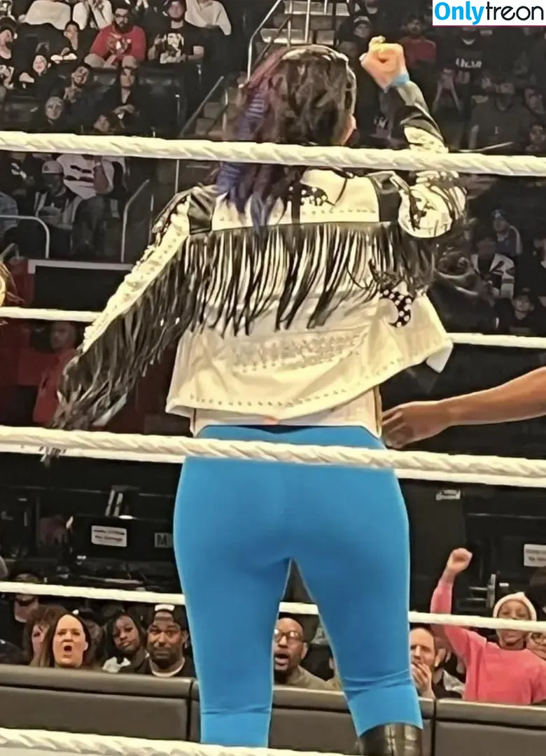 Bayley nude photo #0861 (Pamela Rose Martinez / bayley.r / itsmebayley)