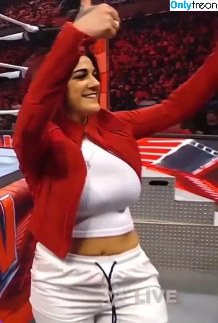 Bayley nude photo #0868 (Pamela Rose Martinez / bayley.r / itsmebayley)