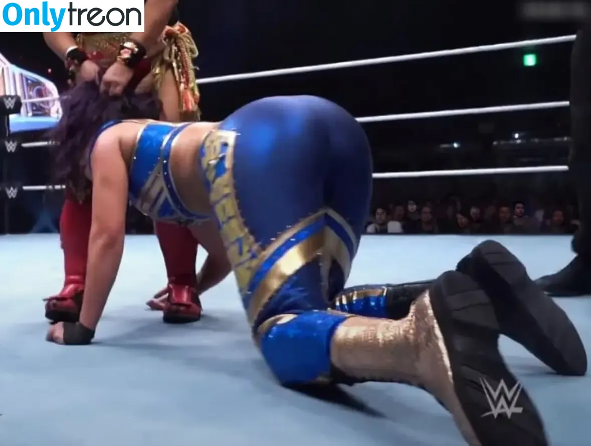 Bayley nude photo #0928 (Pamela Rose Martinez / bayley.r / itsmebayley)
