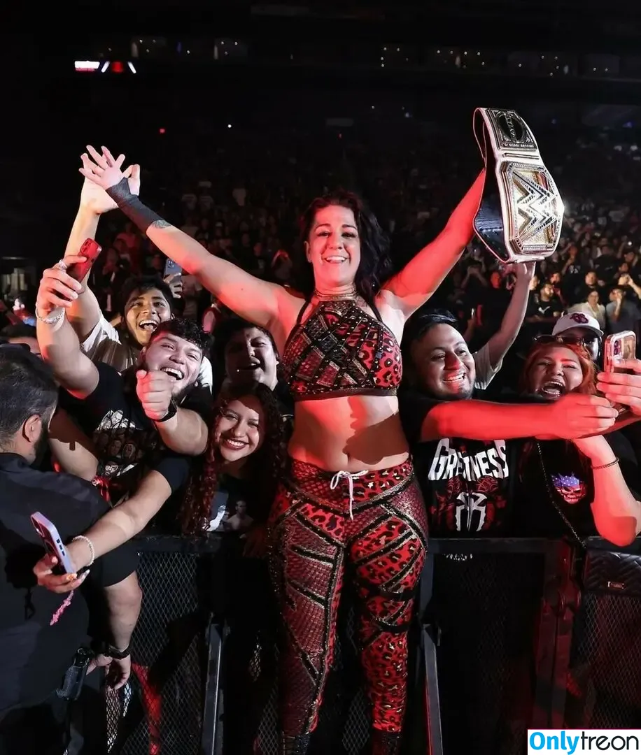 Bayley nude photo #0937 (Pamela Rose Martinez / bayley.r / itsmebayley)