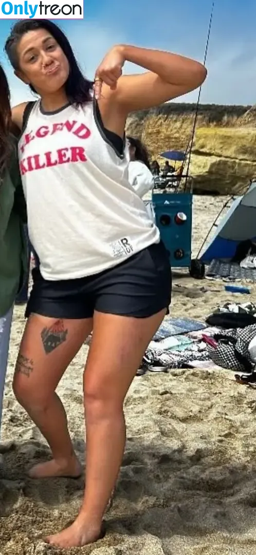 Bayley nude photo #0938 (Pamela Rose Martinez / bayley.r / itsmebayley)