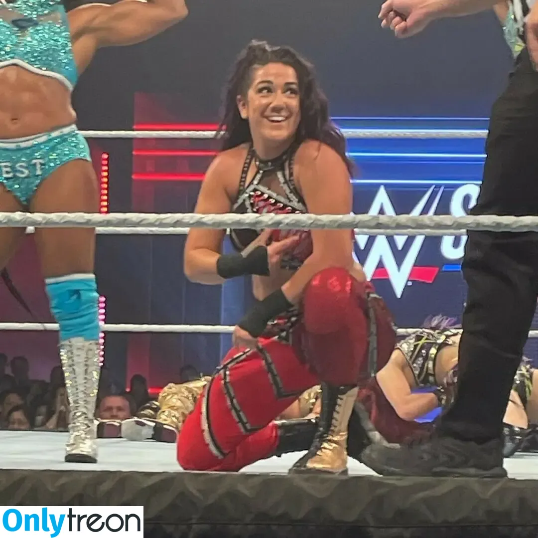 Bayley nude photo #0948 (Pamela Rose Martinez / bayley.r / itsmebayley)