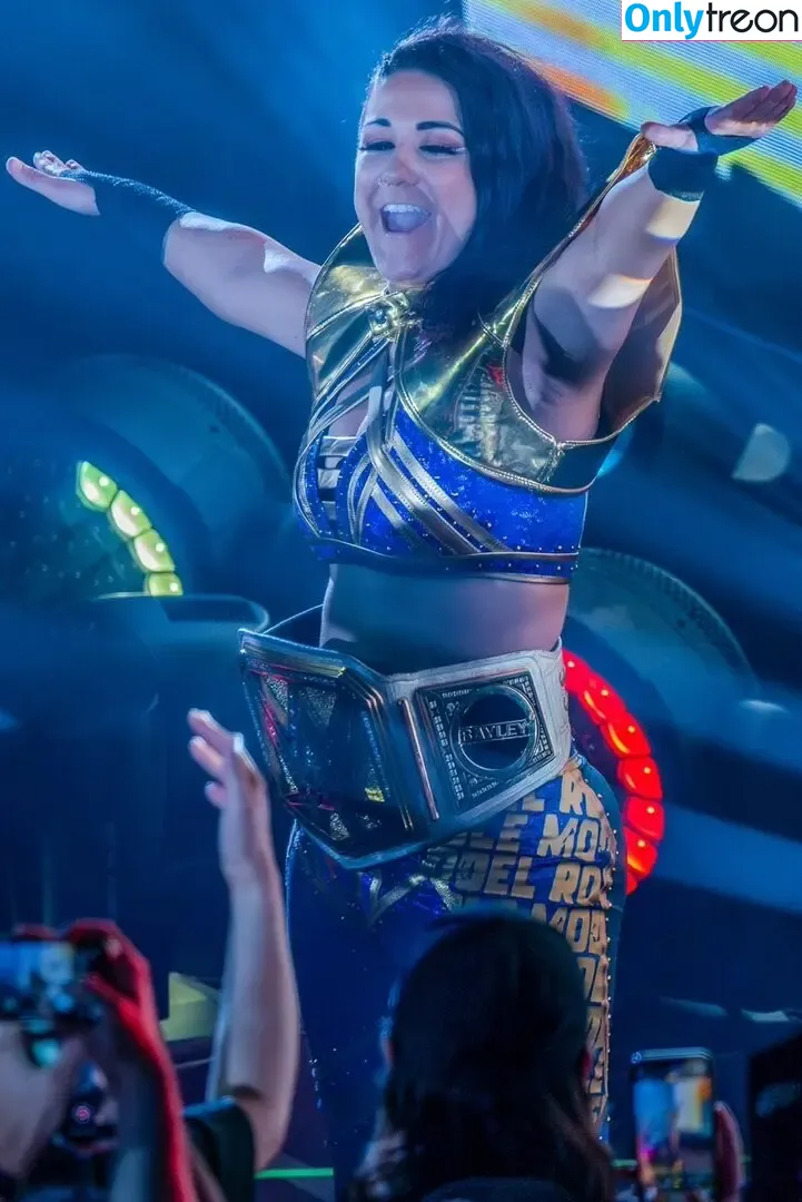 Bayley nude photo #0972 (Pamela Rose Martinez / bayley.r / itsmebayley)