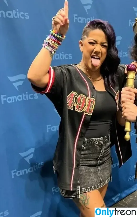 Bayley nude photo #0980 (Pamela Rose Martinez / bayley.r / itsmebayley)