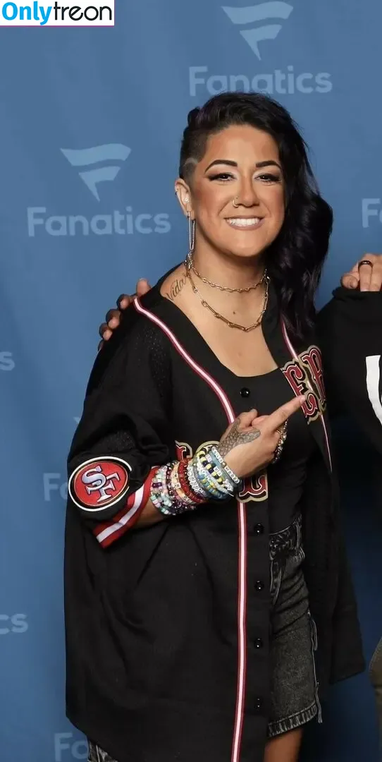 Bayley nude photo #0987 (Pamela Rose Martinez / bayley.r / itsmebayley)
