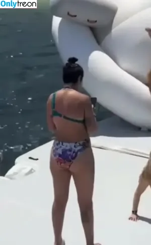 Bayley / Pamela Rose Martinez / bayley.r / itsmebayley nude photo #1445