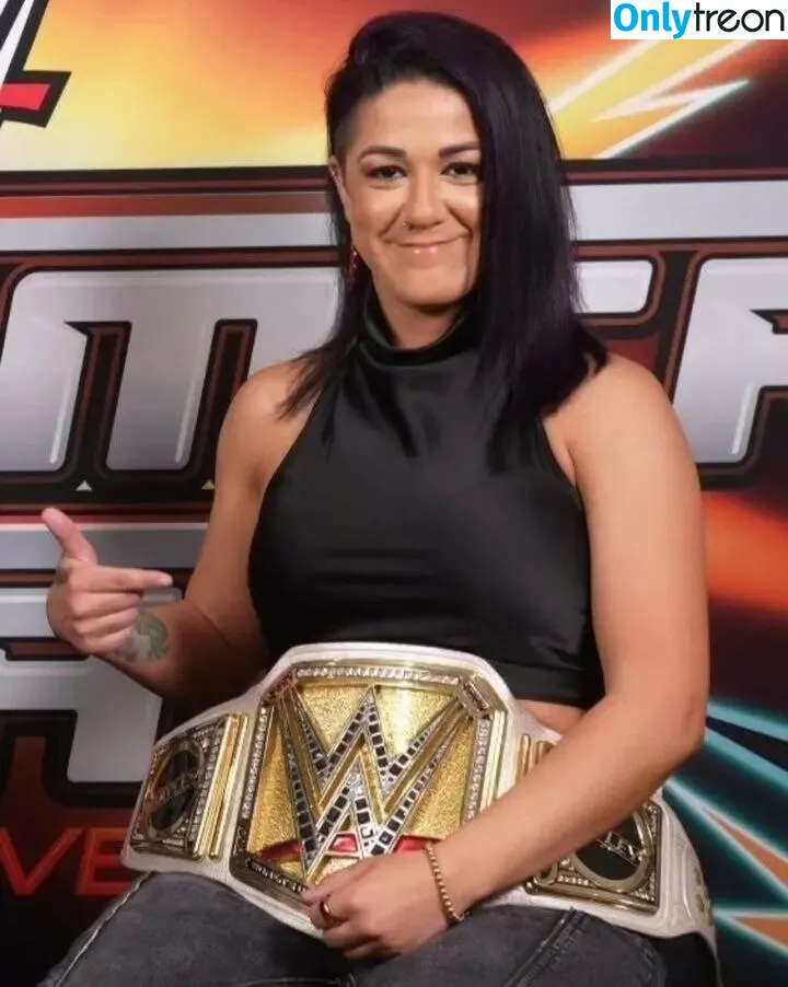 Bayley nude photo #1003 (Pamela Rose Martinez / bayley.r / itsmebayley)