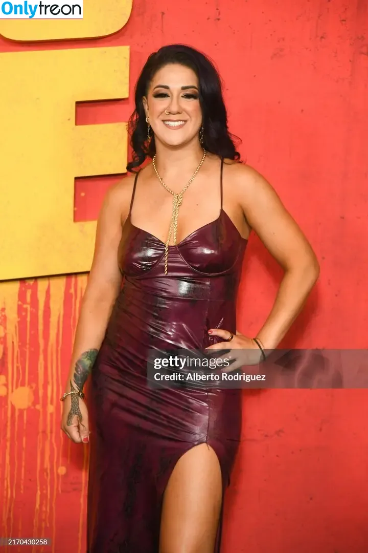 Bayley nude photo #1027 (Pamela Rose Martinez / bayley.r / itsmebayley)