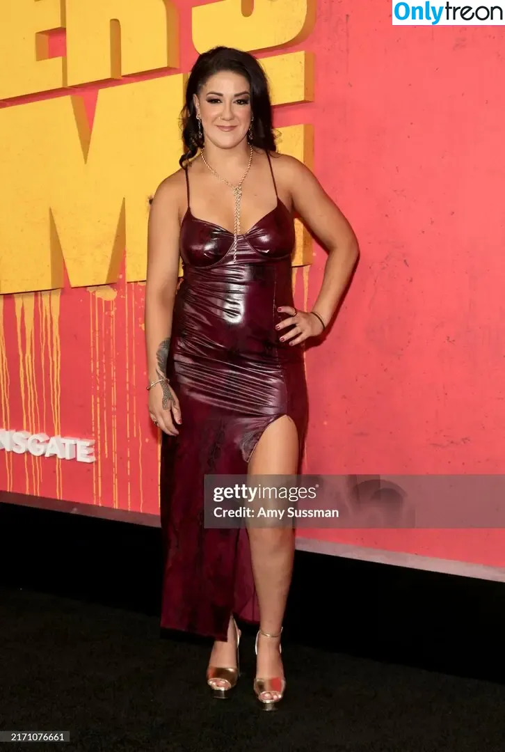 Bayley nude photo #1029 (Pamela Rose Martinez / bayley.r / itsmebayley)
