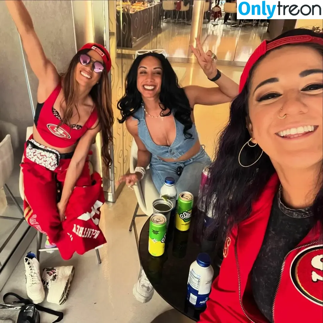 Bayley nude photo #1047 (Pamela Rose Martinez / bayley.r / itsmebayley)