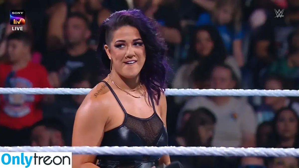 Bayley nude photo #1077 (Pamela Rose Martinez / bayley.r / itsmebayley)