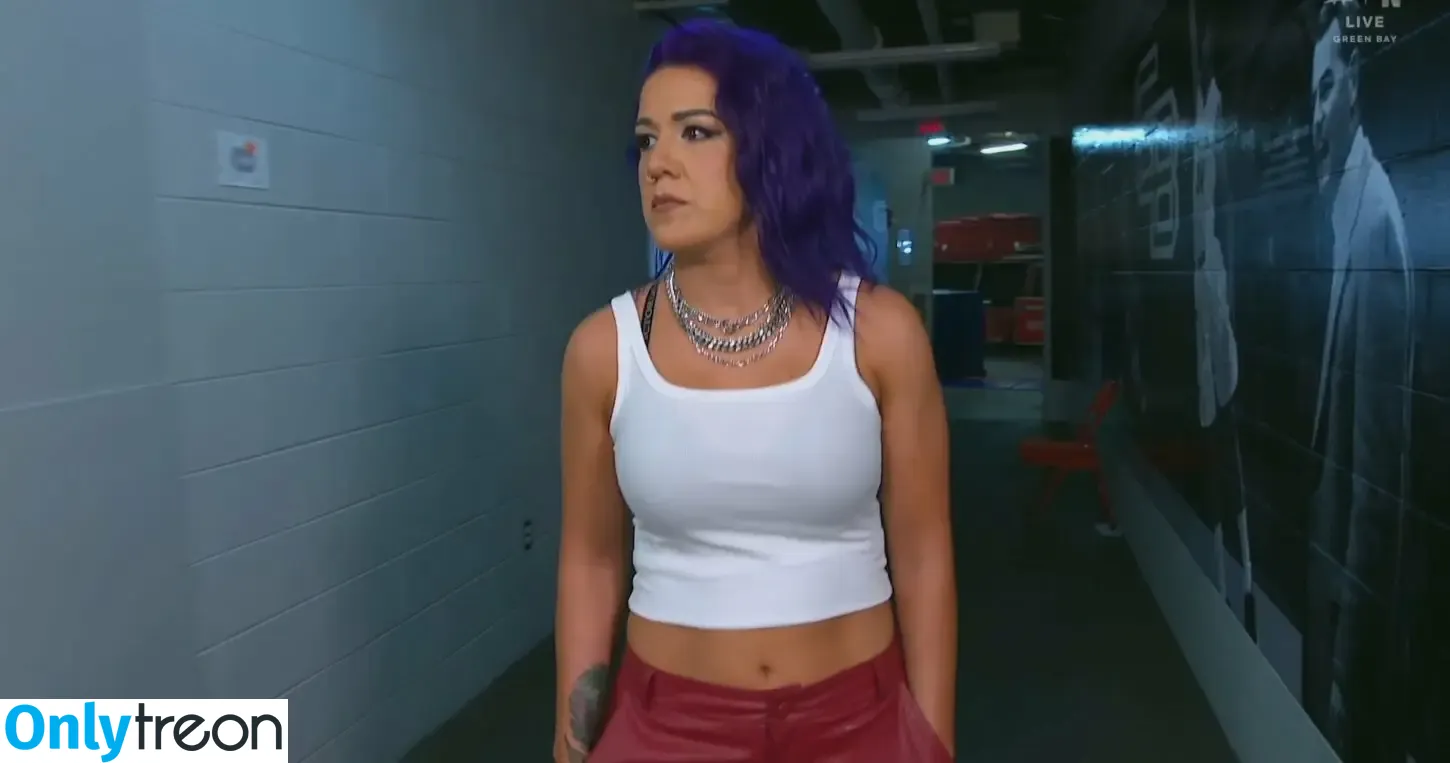 Bayley nude photo #1490 (Pamela Rose Martinez / bayley.r / itsmebayley)