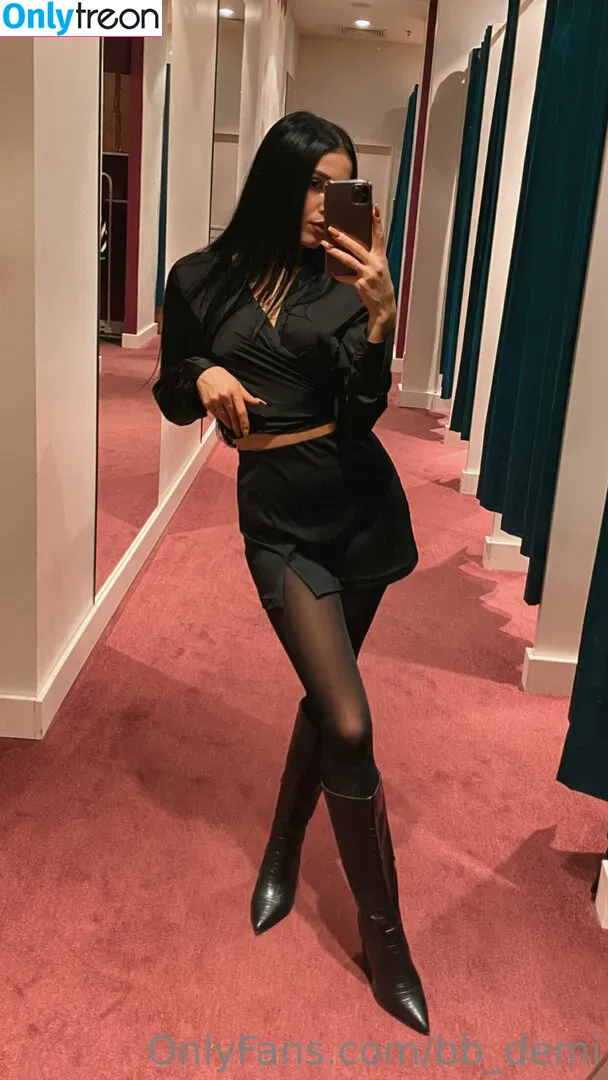 bb_demi nude photo #0006 (bbdemi_)