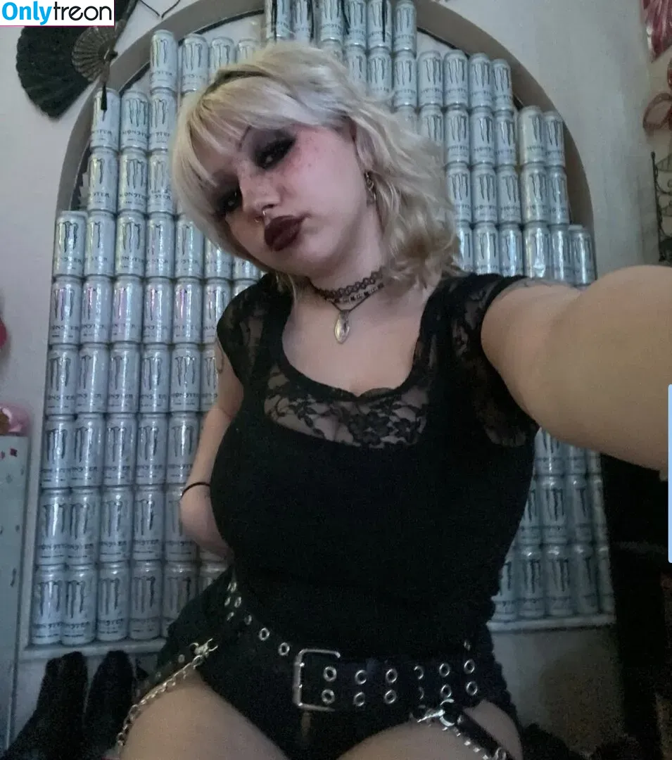 Bbabydollyy nude photo #0003 (Babydolly / V0l4til3)