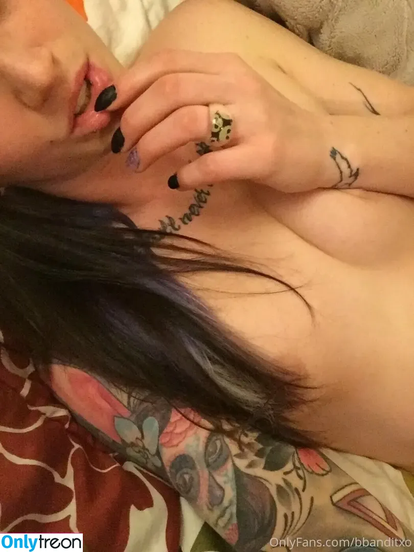 bbanditxo nude photo #0023 (Badlandbandit)