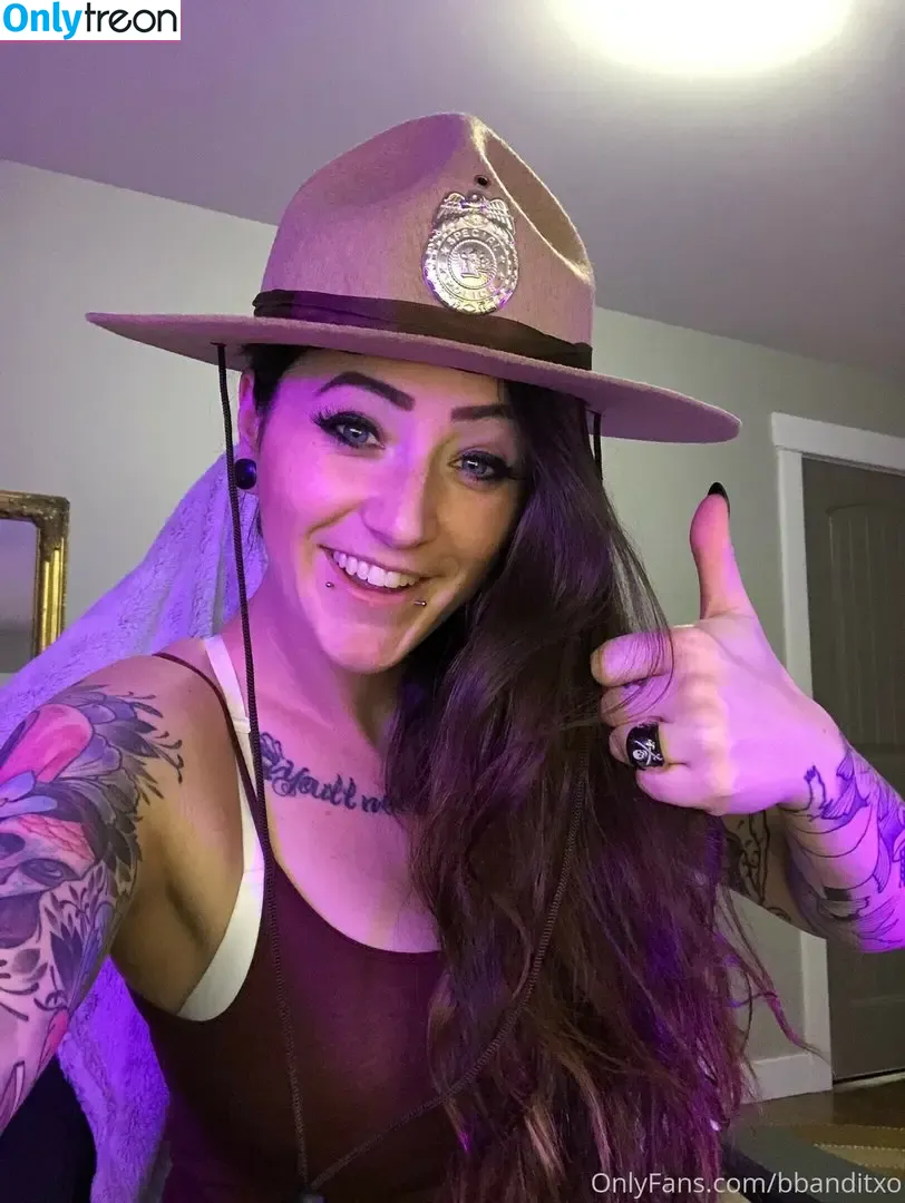 bbanditxo nude photo #0059 (Badlandbandit)