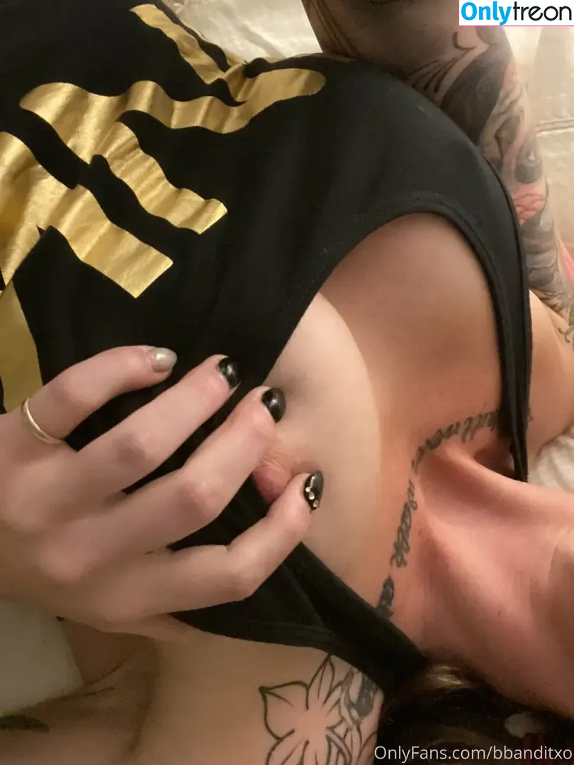 bbanditxo nude photo #0459 (Badlandbandit)