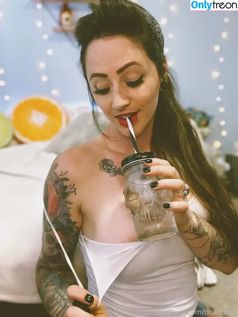 bbanditxo nude photo #0478 (Badlandbandit)