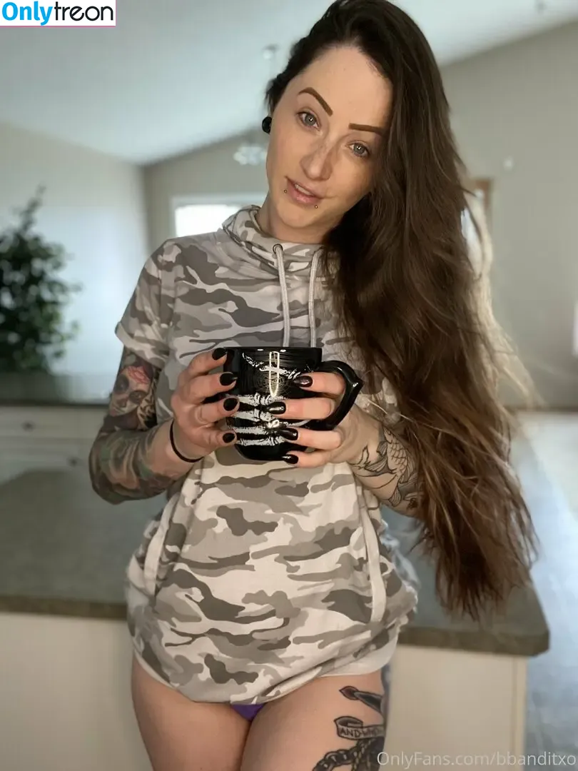 bbanditxo nude photo #0497 (Badlandbandit)
