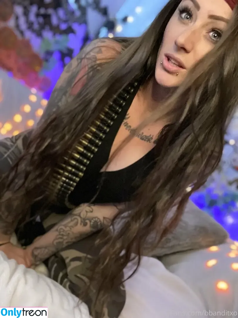 bbanditxo nude photo #1492 (Badlandbandit)