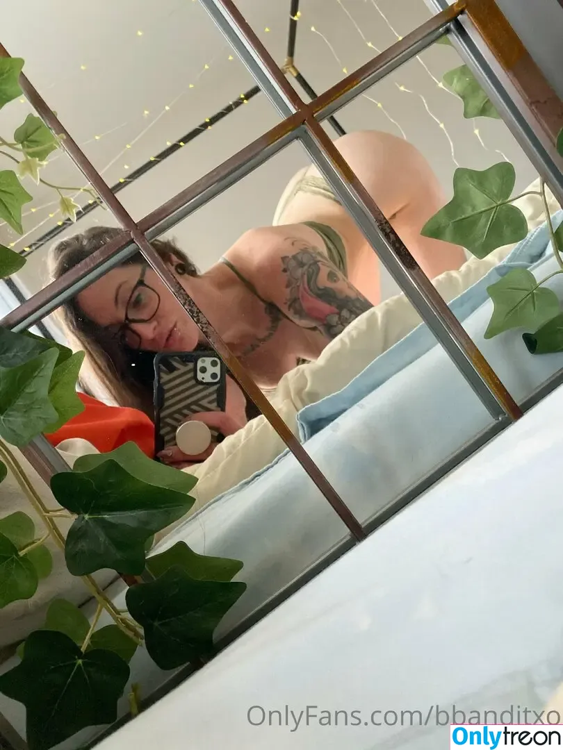 bbanditxo nude photo #1588 (Badlandbandit)