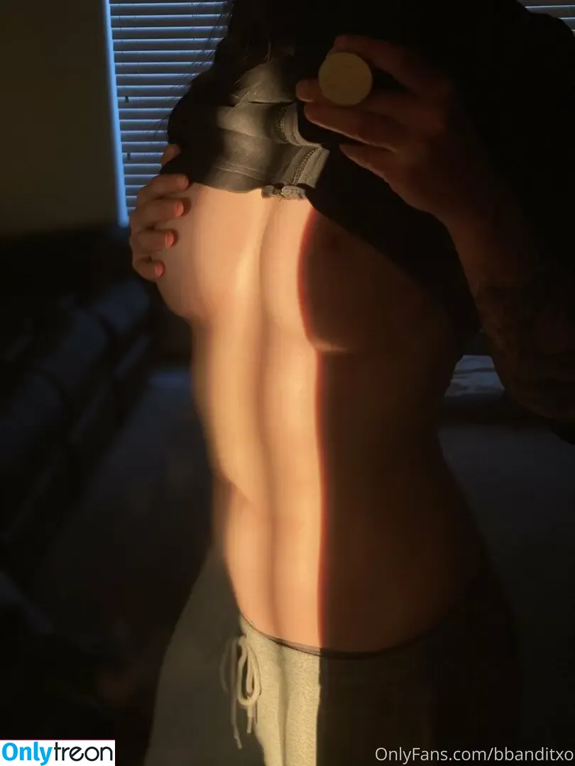 bbanditxo nude photo #1744 (Badlandbandit)